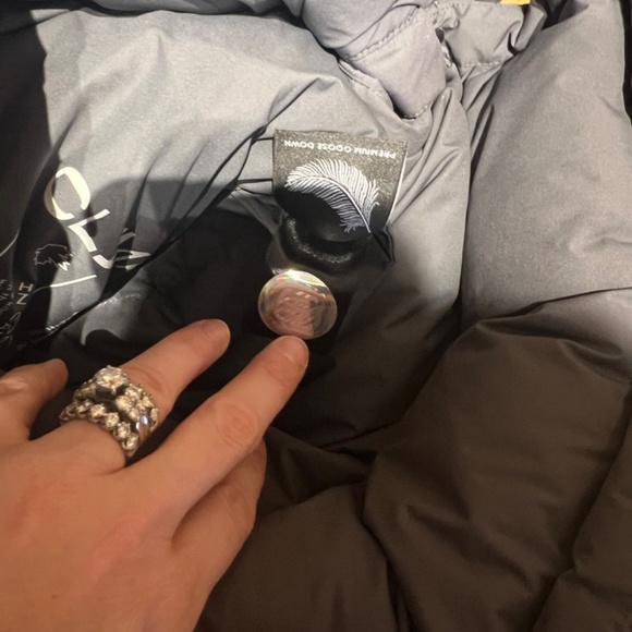 ❤️SOLD❤️ARITZIA limited edition SUPER PUFF LONG GRAY - Picture 6 of 7